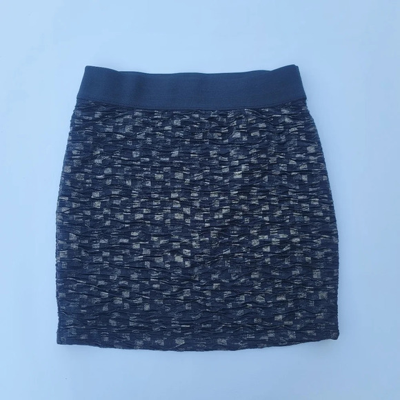 Forever 21 Womens Gold Black Foiled Textured Waves Skirt Elastic Waist Lined S - Picture 1 of 9